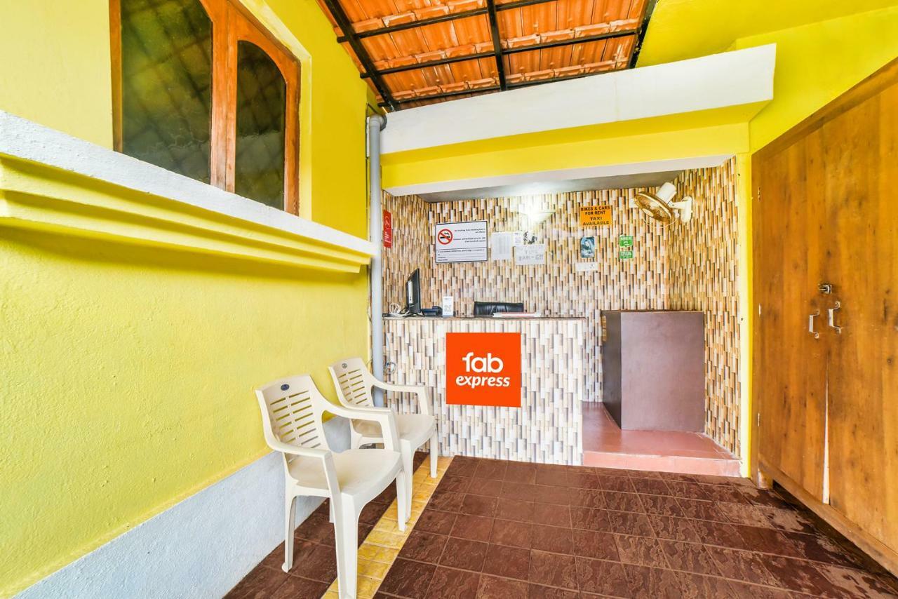 Fabhotel Yoyo Cottage With Pool - Nr Chapora Fort วากาตอร์ ภายนอก รูปภาพ