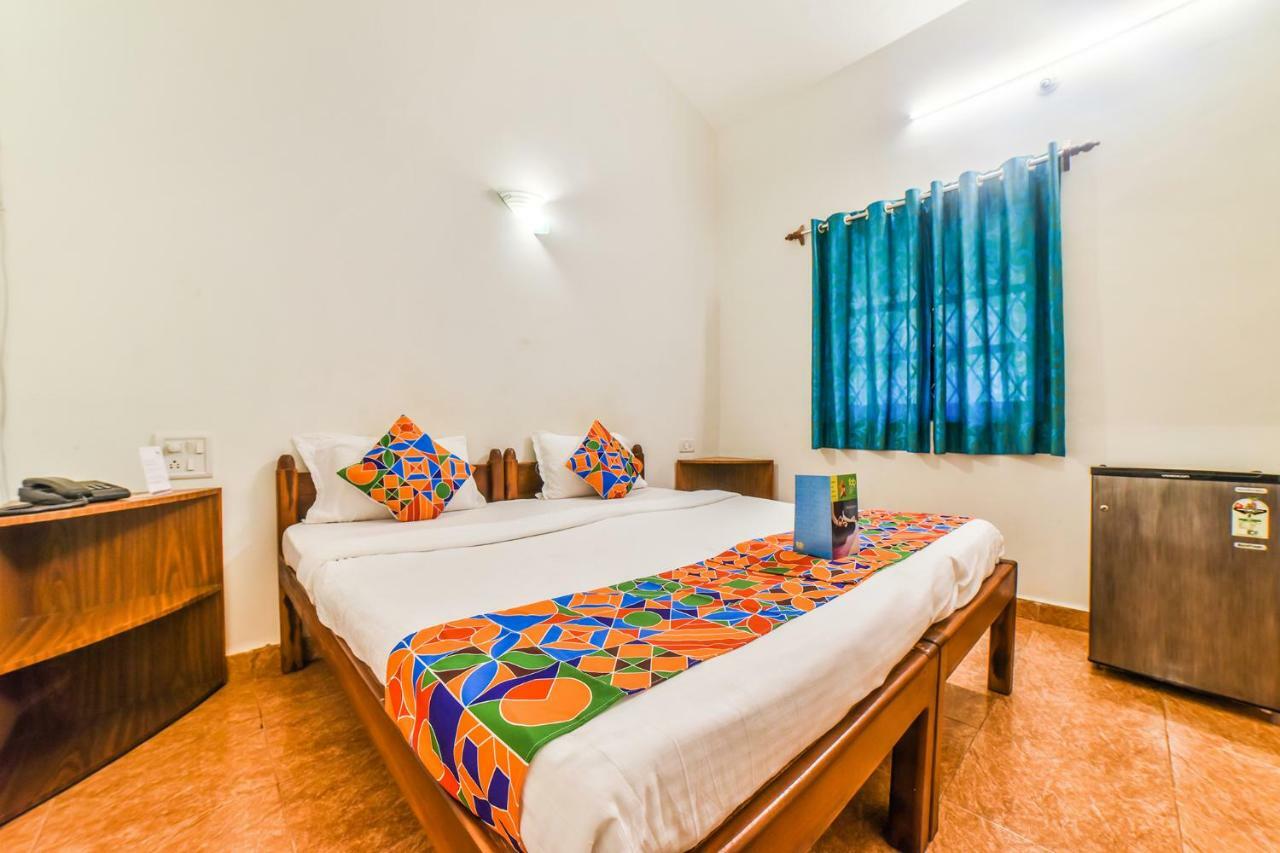 Fabhotel Yoyo Cottage With Pool - Nr Chapora Fort วากาตอร์ ภายนอก รูปภาพ
