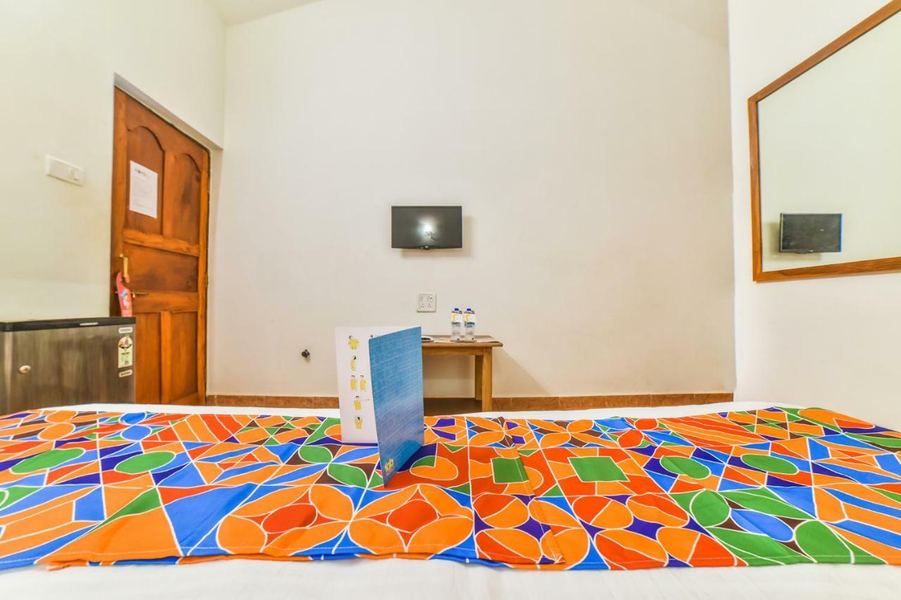 Fabhotel Yoyo Cottage With Pool - Nr Chapora Fort วากาตอร์ ภายนอก รูปภาพ
